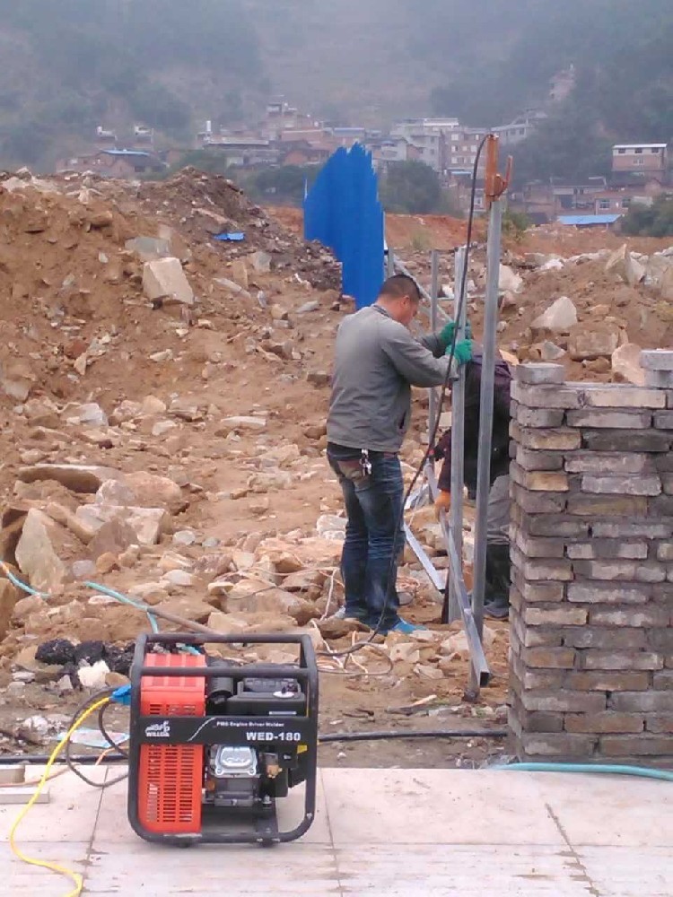 商業(yè)場所臨時供電的理想選擇—商用小型發(fā)電機 商業(yè)場所臨時供電的理想選擇—商用小型發(fā)電機